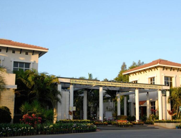 Pragati Resorts Kundakal エクステリア 写真